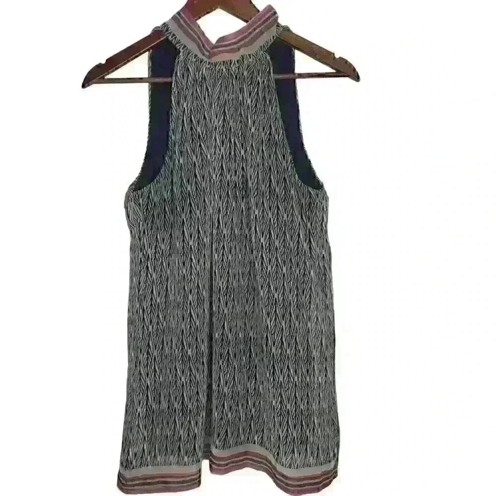 Jonathan Martin Sleeveless top with Tie neck Sz M